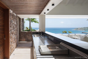 Outdoor kitchen counter and lounge terrace with ocean view, Villa Felicita